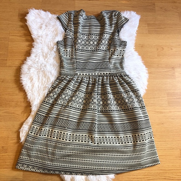 Rewind Geometric Black and White Dress Size Small - Picture 2 of 3